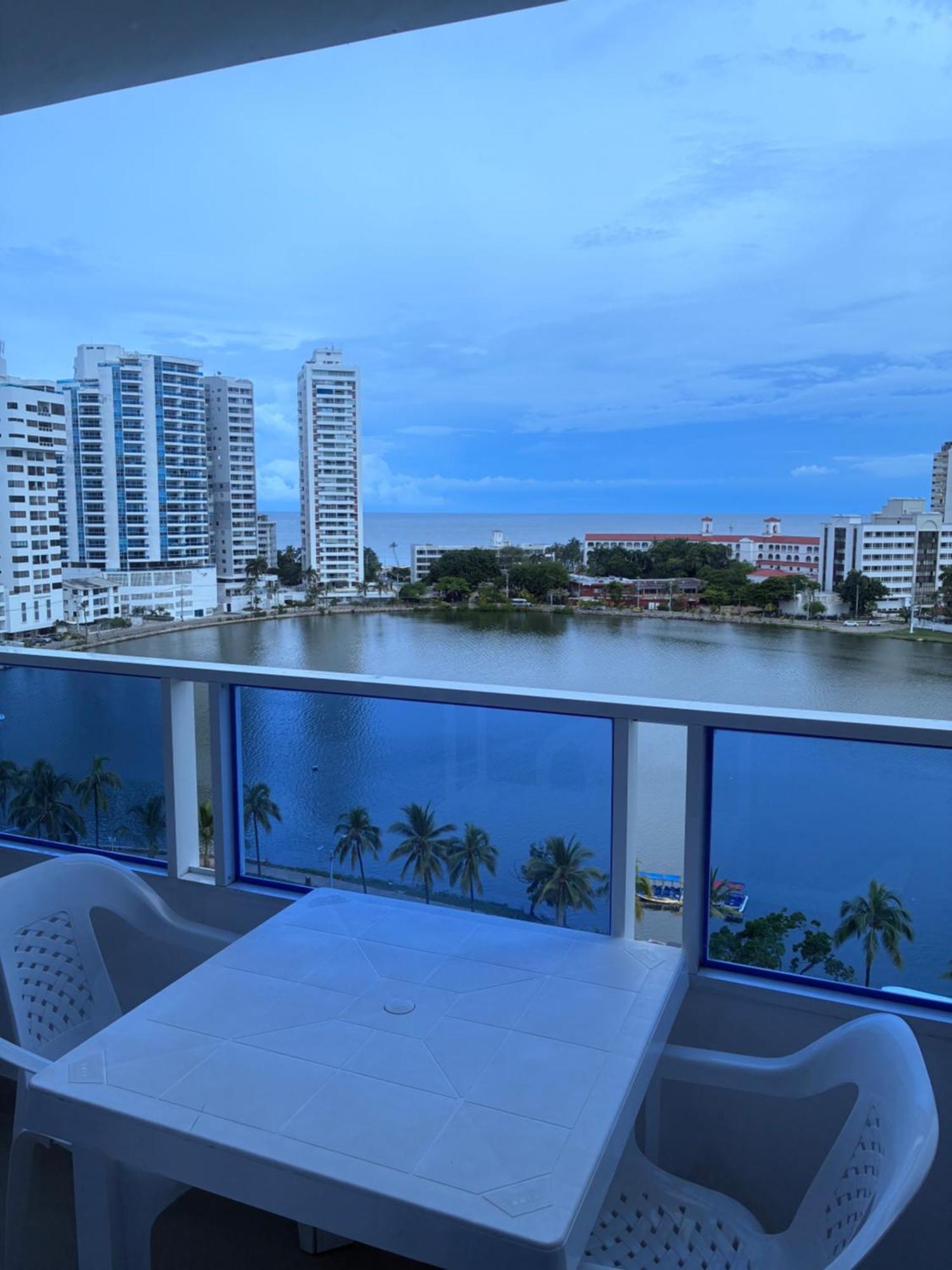 Aparta-estudio Con Hermosa Vista Cartagena