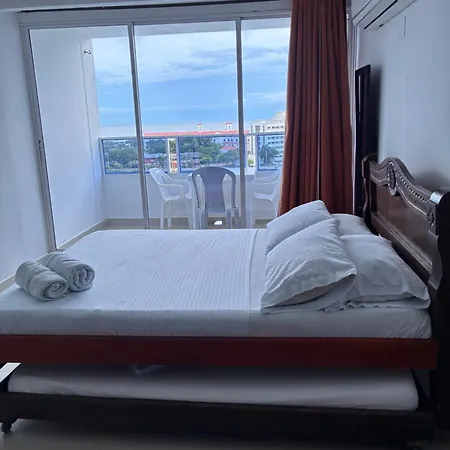 Aparta-estudio Con Hermosa Vista *