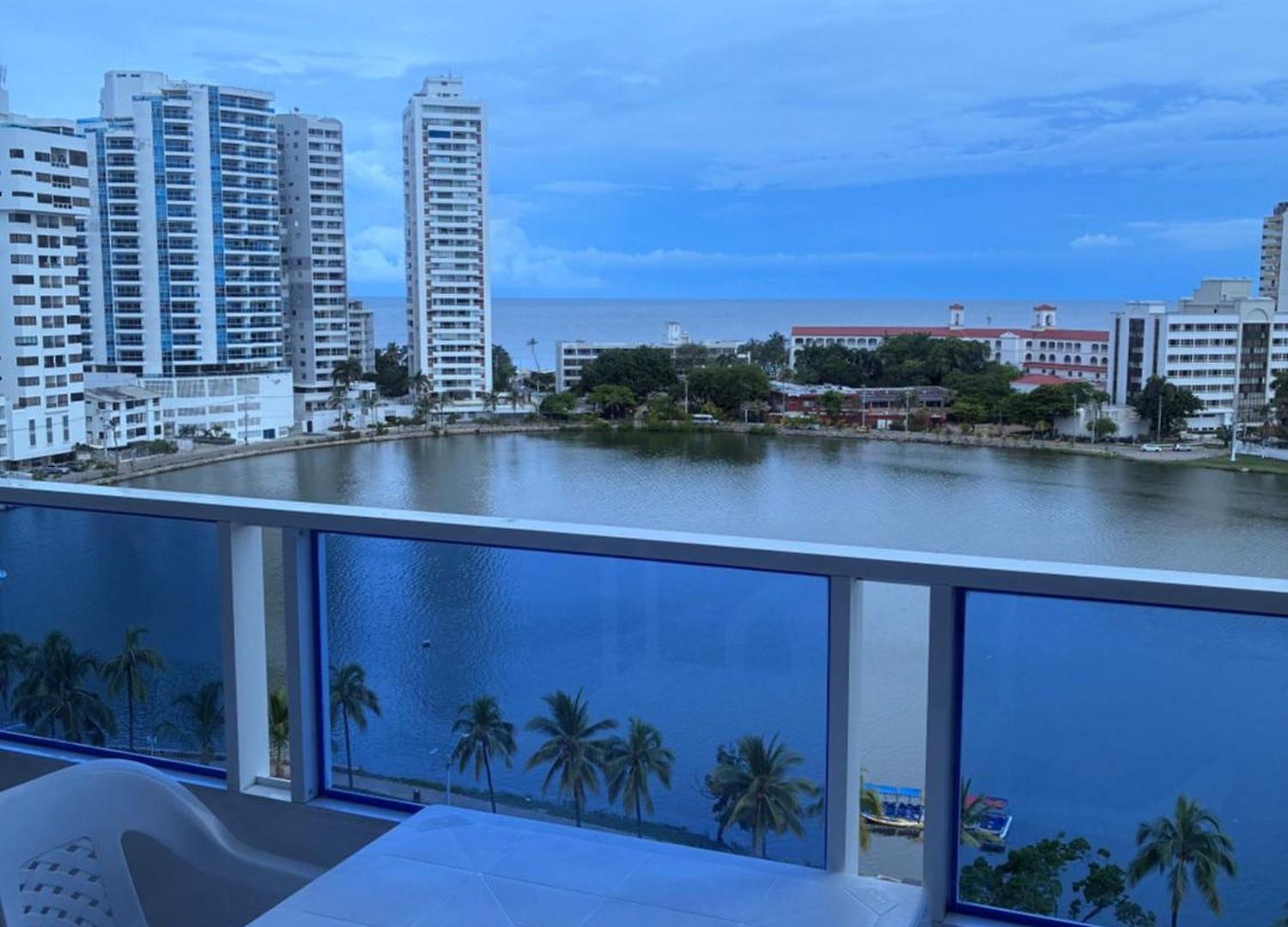 Aparta-estudio Con Hermosa Vista Cartagena